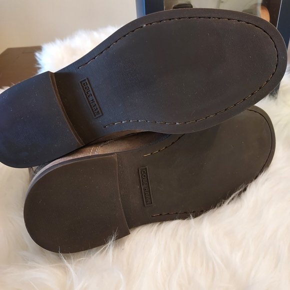 Men\'s COLE HAAN Desert Boot in a Taupe Suede: Size 9M main image 9